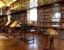 Sbalzi di umidità e di temperatura nemici delle opere d'arte. Scopriamo il motivo.